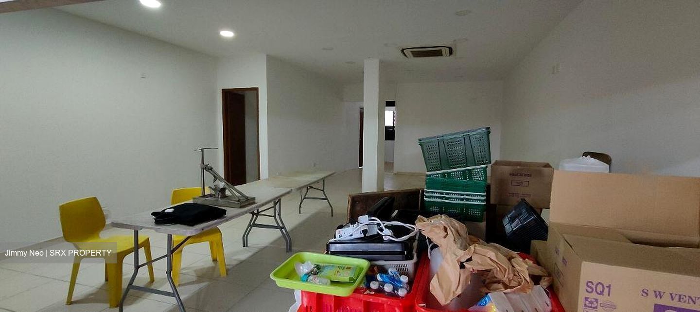 Ang Mo Kio Avenue 10 (D20), Shop House #514127851